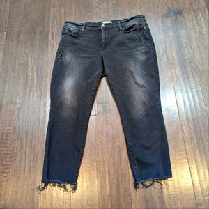 Frame Le Garcon Crop  Distressed Black with Raw Hem Size 32